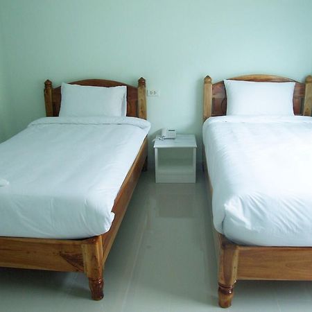 Ruan Rim Nam Hotel Roi Et Room photo